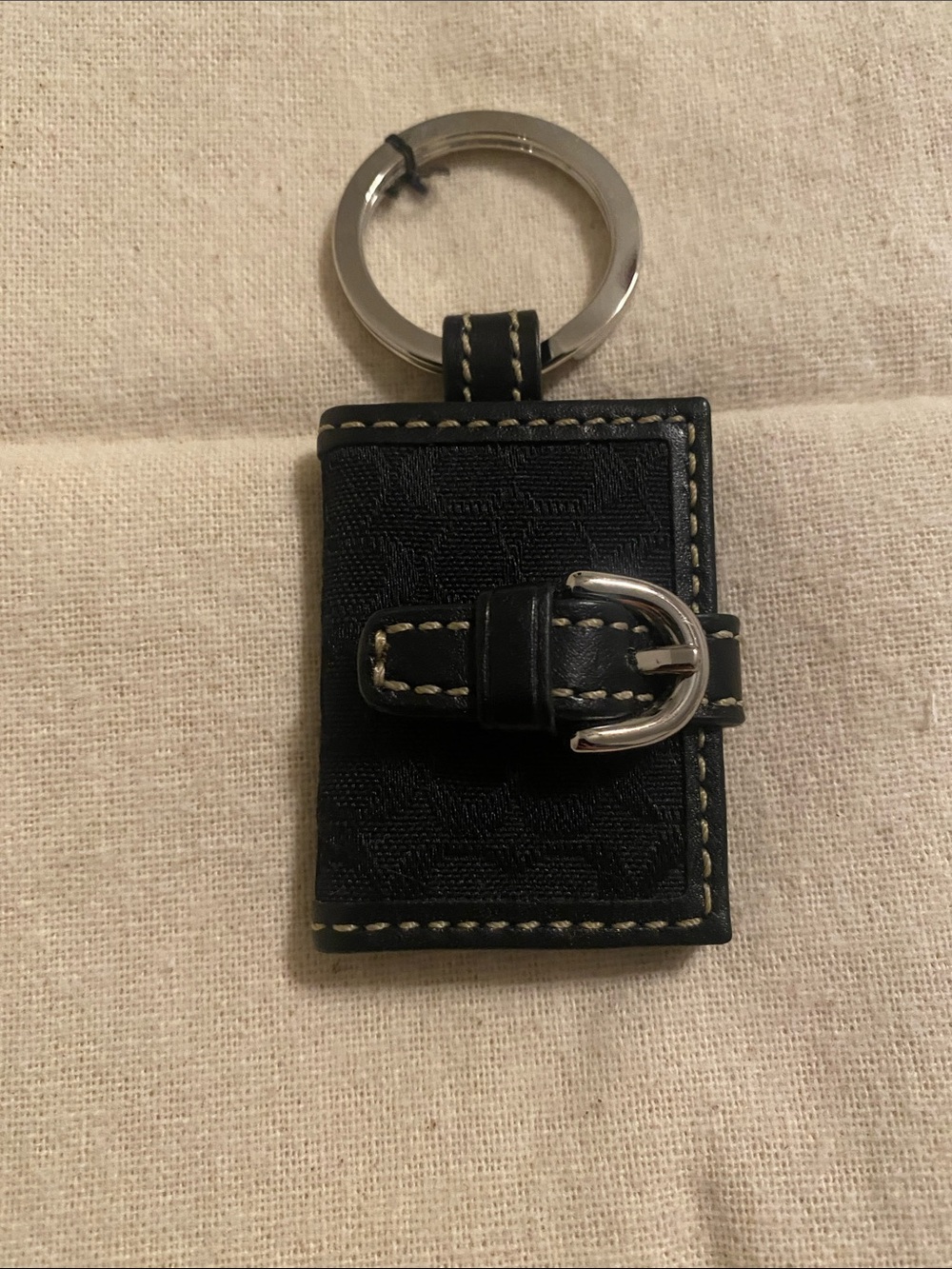 Vintage Coach Black Signature C Photo Key Fob Keychain Buckle Leather Bag Charm